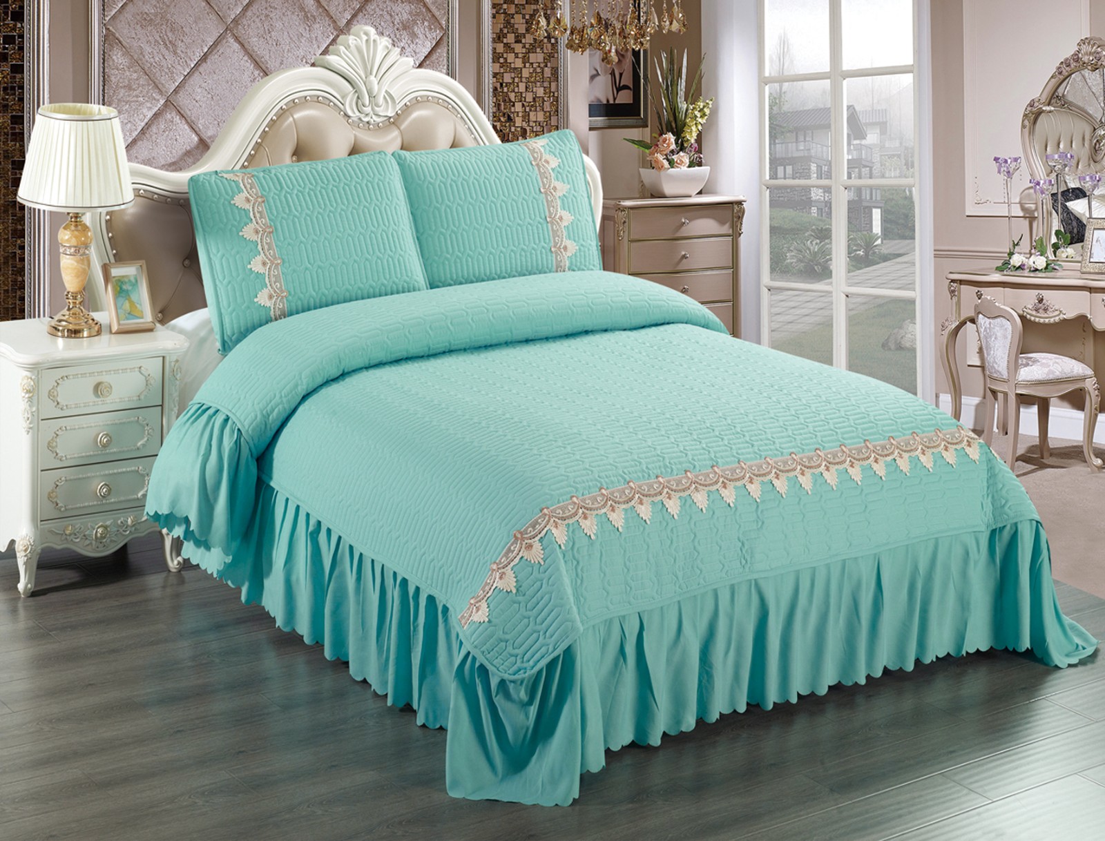 Bed Luxury Coverlet