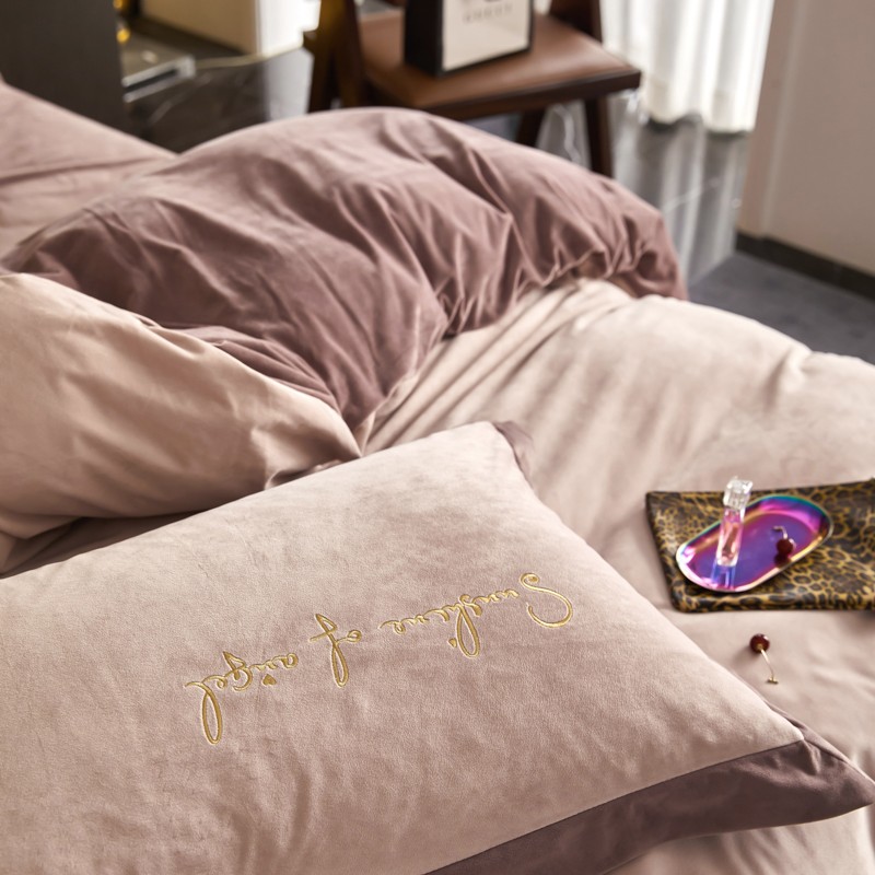 Luxury Polyester Bed King Duvet Set Cover