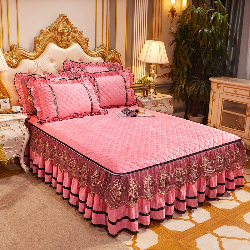 Luxury Embroidery Ruffle Quilt Bedding Skirts Set