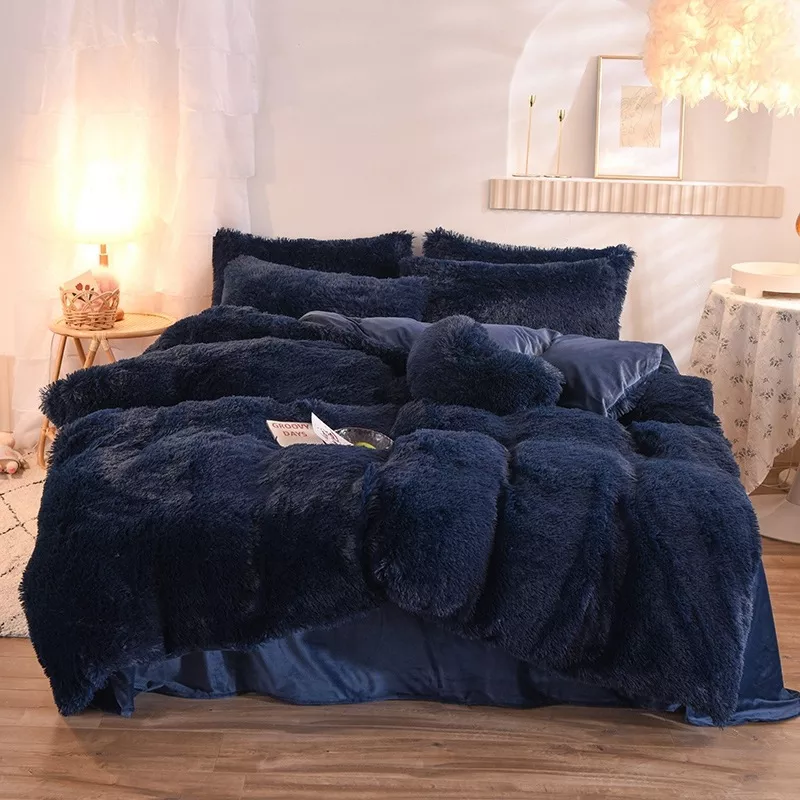 Warm Velet Plush Bedding Set