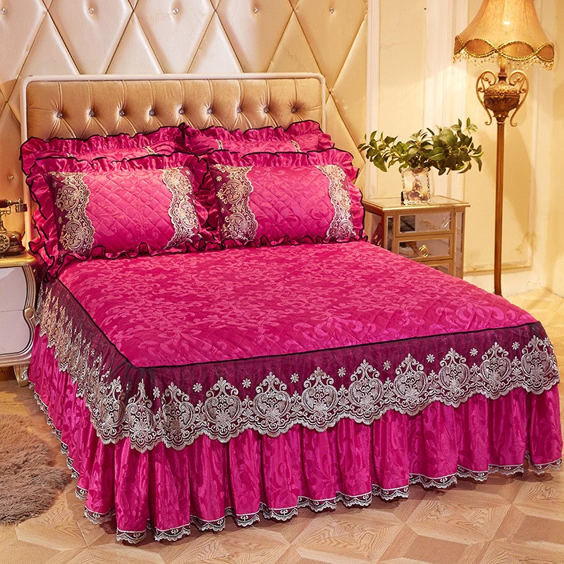 Luxury Embroidery Ruffle Quilt Bedding Skirts Set