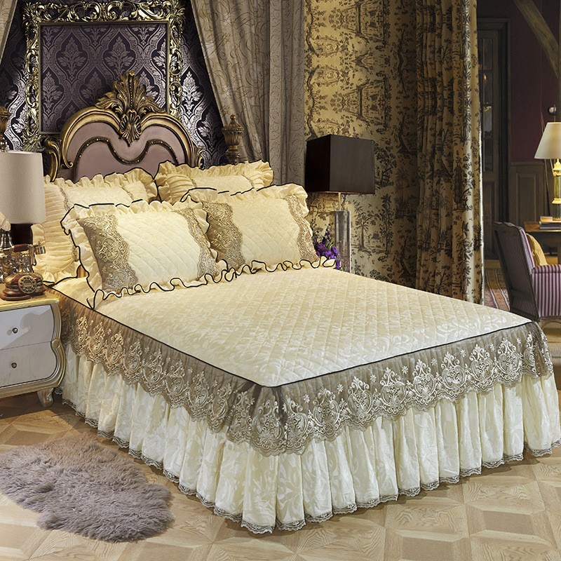 Luxury Embroidery Ruffle Quilt Bedding Skirts Set