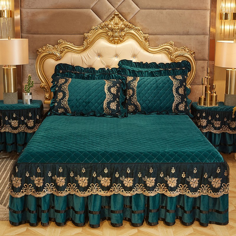 Embroidery Lace European Cotton Bedspread